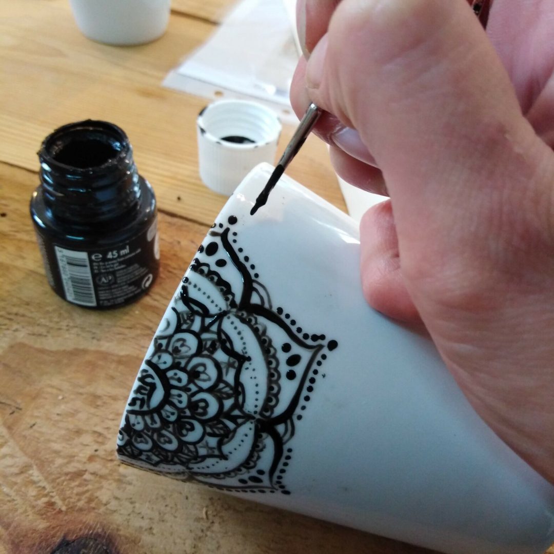 Peinture sur porcelaine